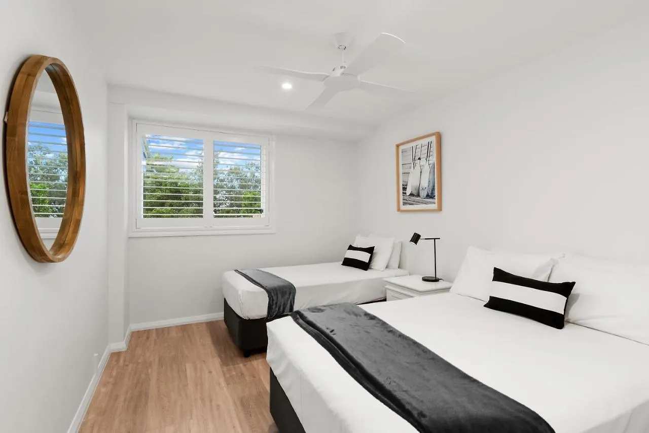 84 The Spit Holiday Apartments Mooloolaba 3*,  Australia
