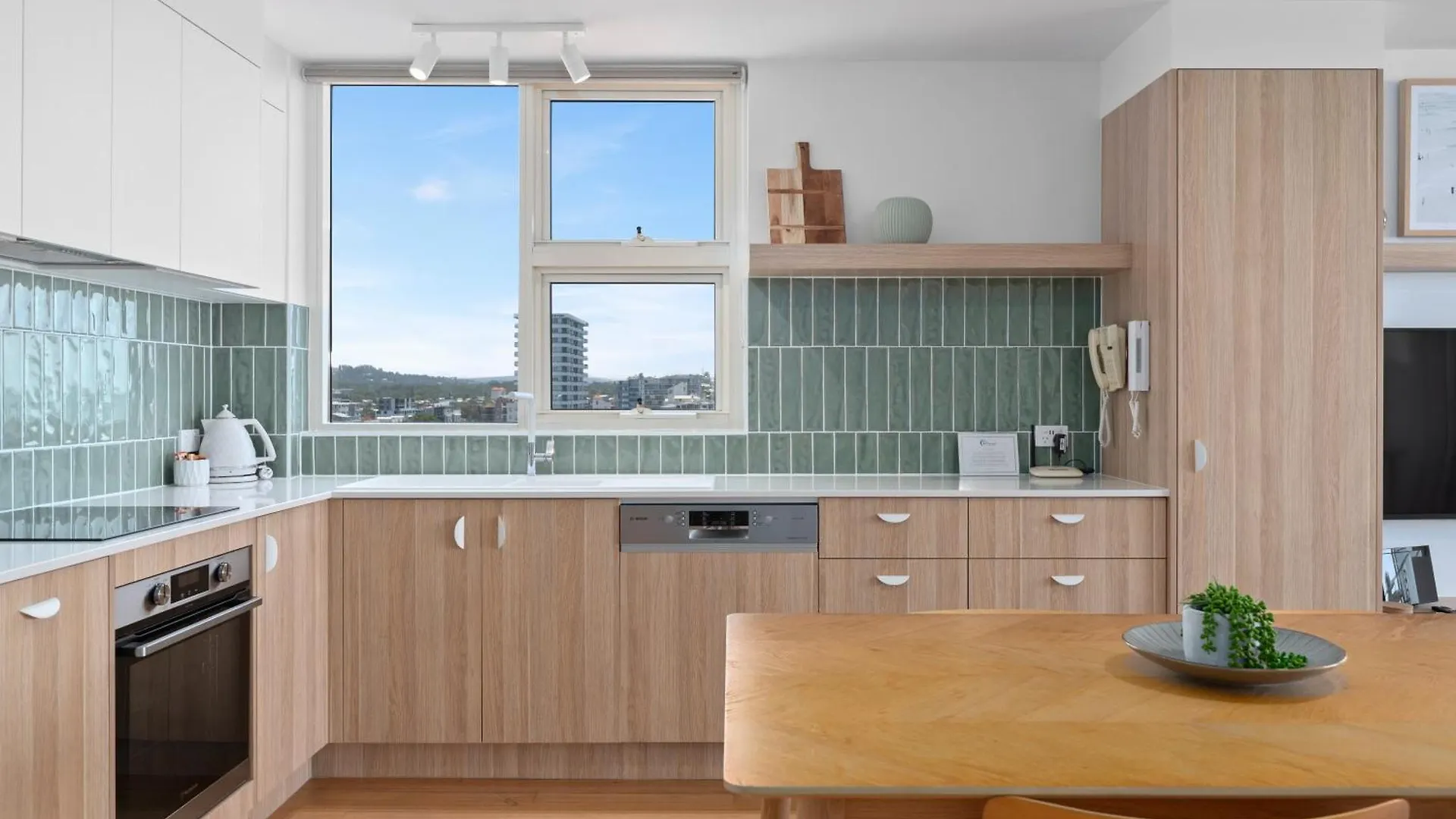 84 The Spit Holiday Apartments Mooloolaba Australia